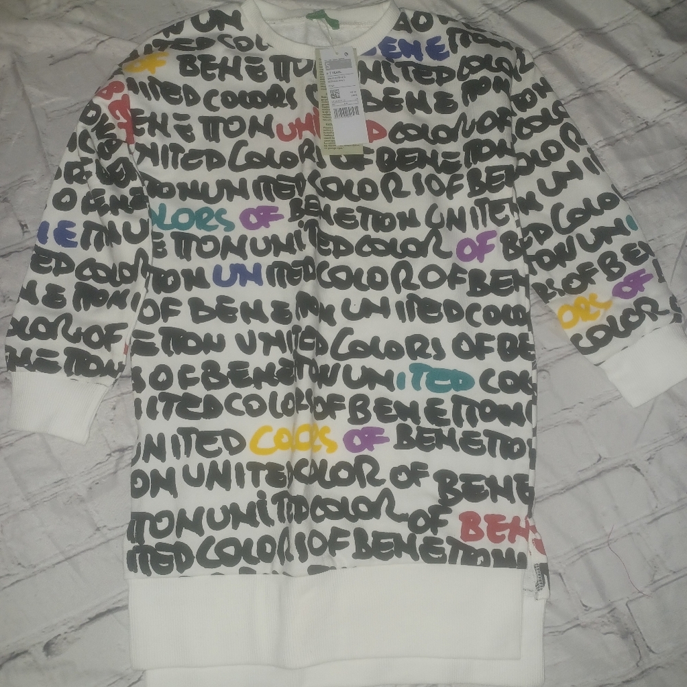 Colors of Benetton Graffiti logo shirt dress size 6-7